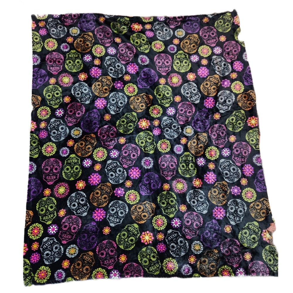 Skull blanket